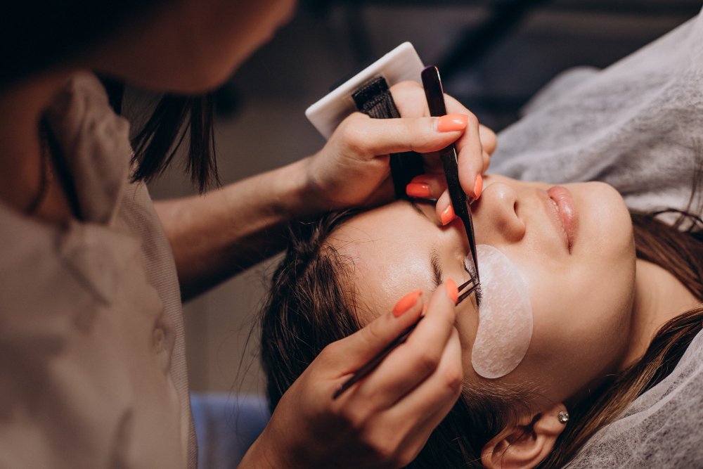 Certificate in Professioan lash extension